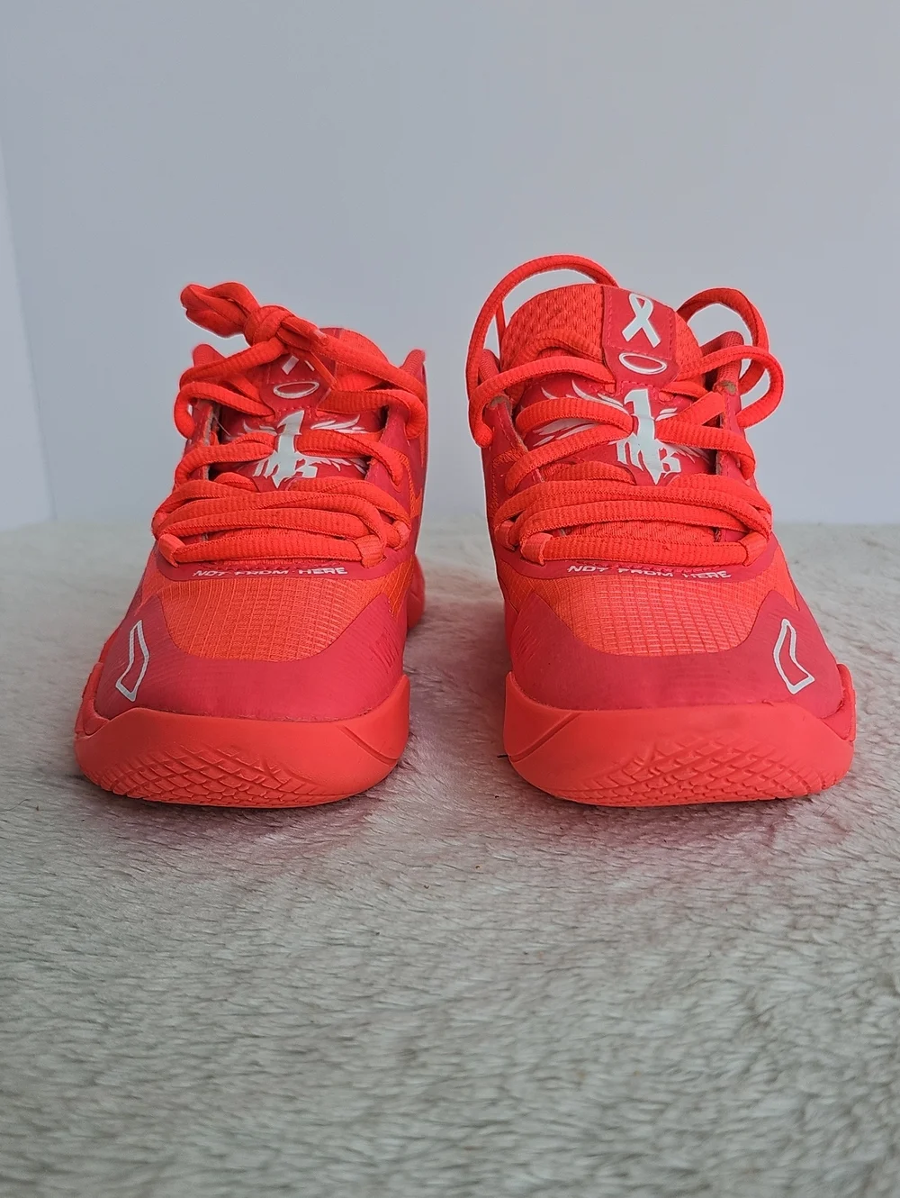 Puma MB.01 Jr Breast Cancer Awareness Pink Alert GS Size 4.5Y (309824-01)